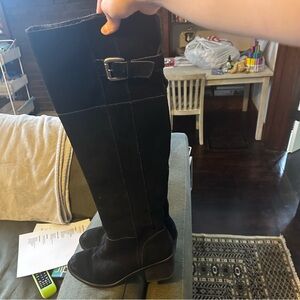 Crown Vintage Black Heeled Boots